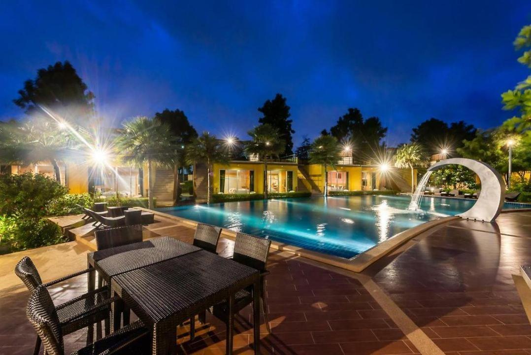 Bangkok.Grand.Resort Bang Bo Zewnętrze zdjęcie