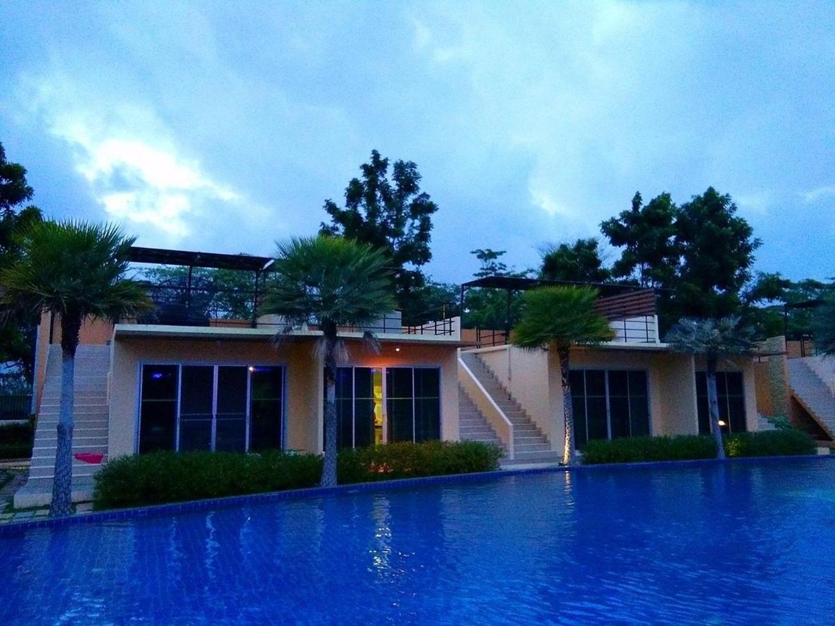 Bangkok.Grand.Resort Bang Bo Zewnętrze zdjęcie